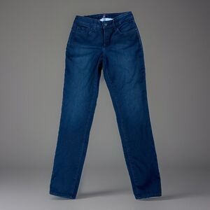 NYDJ Alina Legging Jeans Size 2 Womens Skinny STYLE 38935NL Stretch Dark Wash